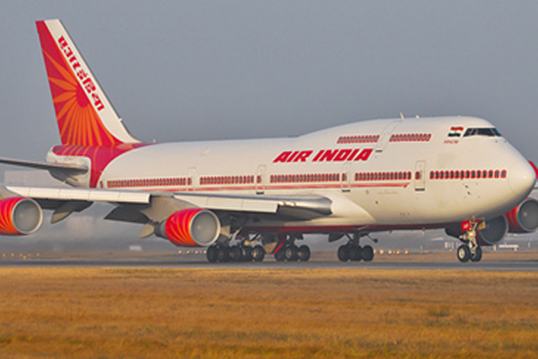 काबुल से 129 यात्रियों को लेकर Air India की फ्लाइट दिल्ली पहुंची