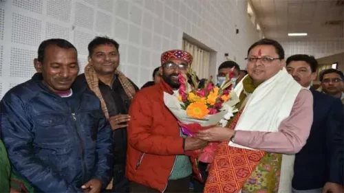 सीएम से भेंटकर नववर्ष की शुभकामनाएं दी
